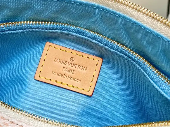 VUITTON LOUIS Accessoires-23.5*13.5*4CM Pochette 0330